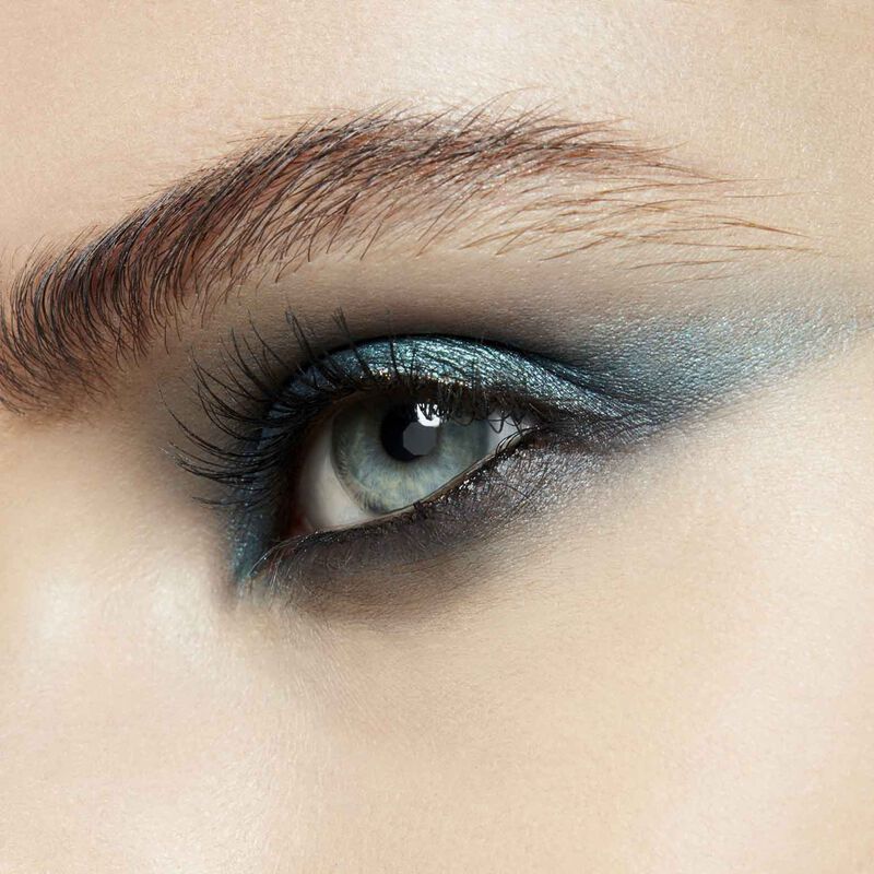 MAC Dazzleshadow Extreme Eye Shadow image number 12